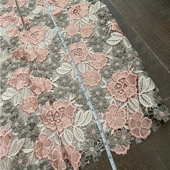 Calvin Klein Floral Embroidered Cap Sleeves Lace Sheath Dress Size 14 - Picture 11 of 11